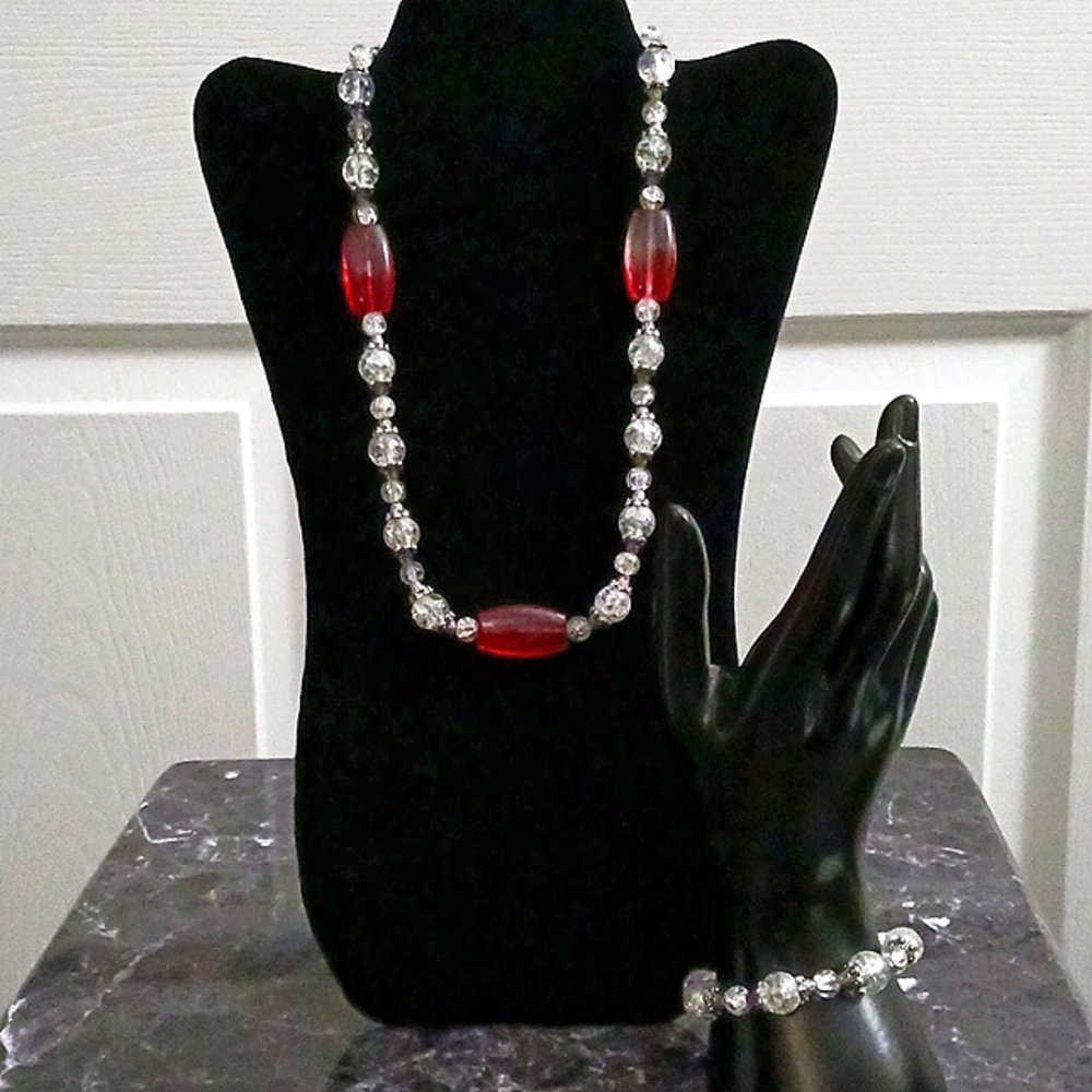 Glass Beaded Necklace/Stretch Bracelet Set